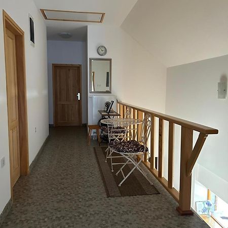 House Mate Villa Otočac Eksteriør bilde