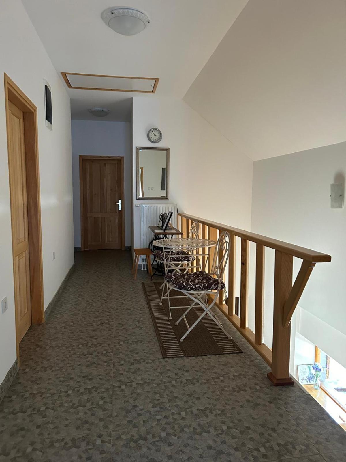 House Mate Villa Otočac Eksteriør bilde
