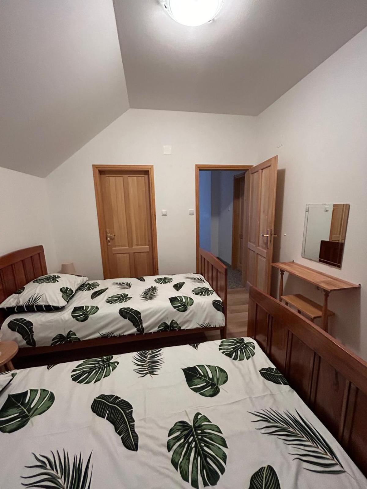 House Mate Villa Otočac Eksteriør bilde